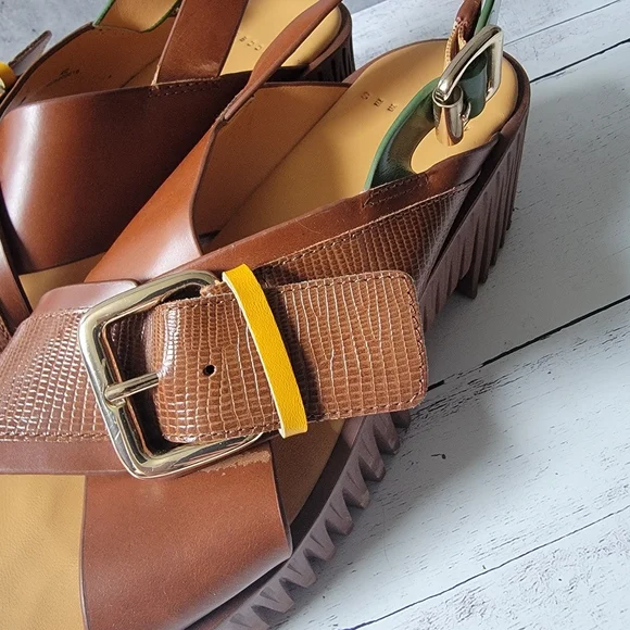4ccccees, Plia Juno, Tan Brown Platform Sandals with Adjustable Buckle, Sz. 40 - Picture 2 of 5